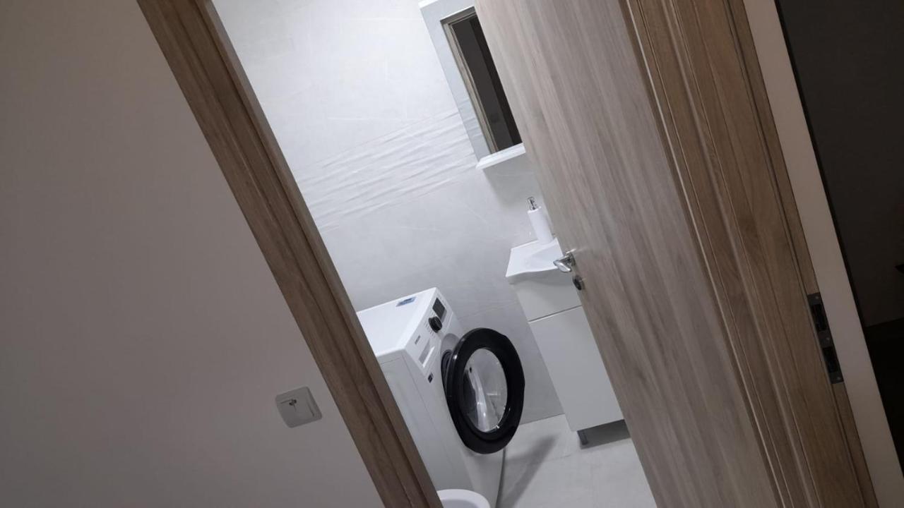 Delia Apartament Alba Iulia Eksteriør bilde